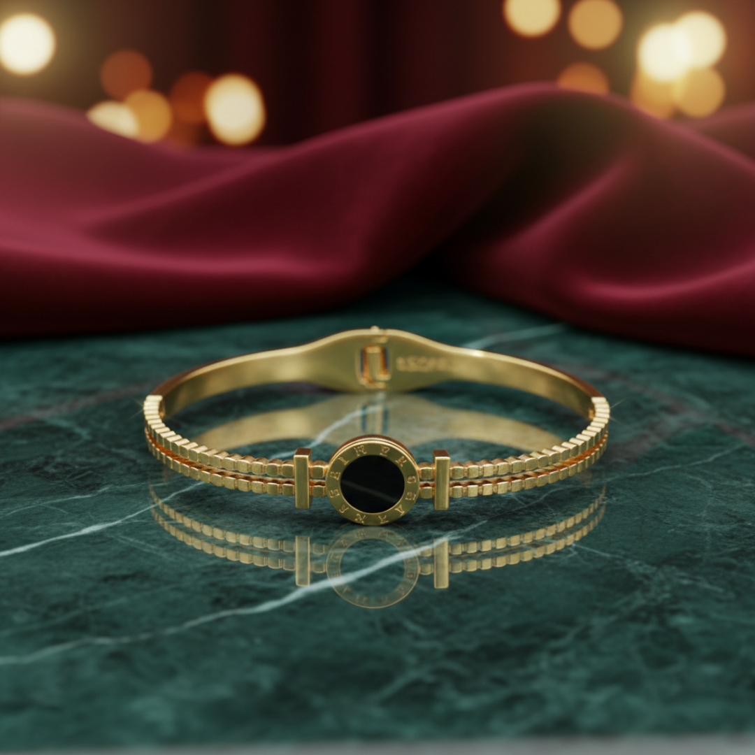 Noir Luxe Gold-Plated Bracelet