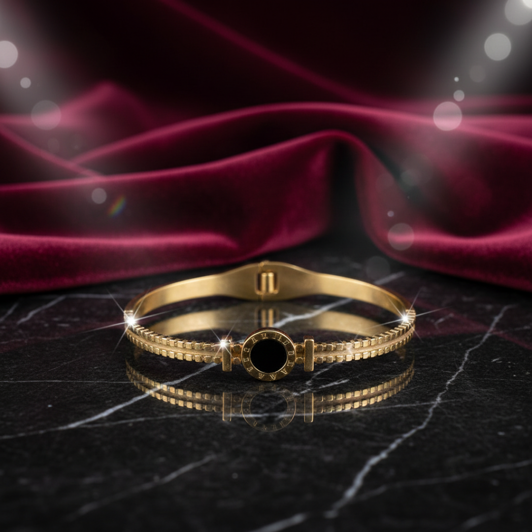 Noir Luxe Gold-Plated Bracelet
