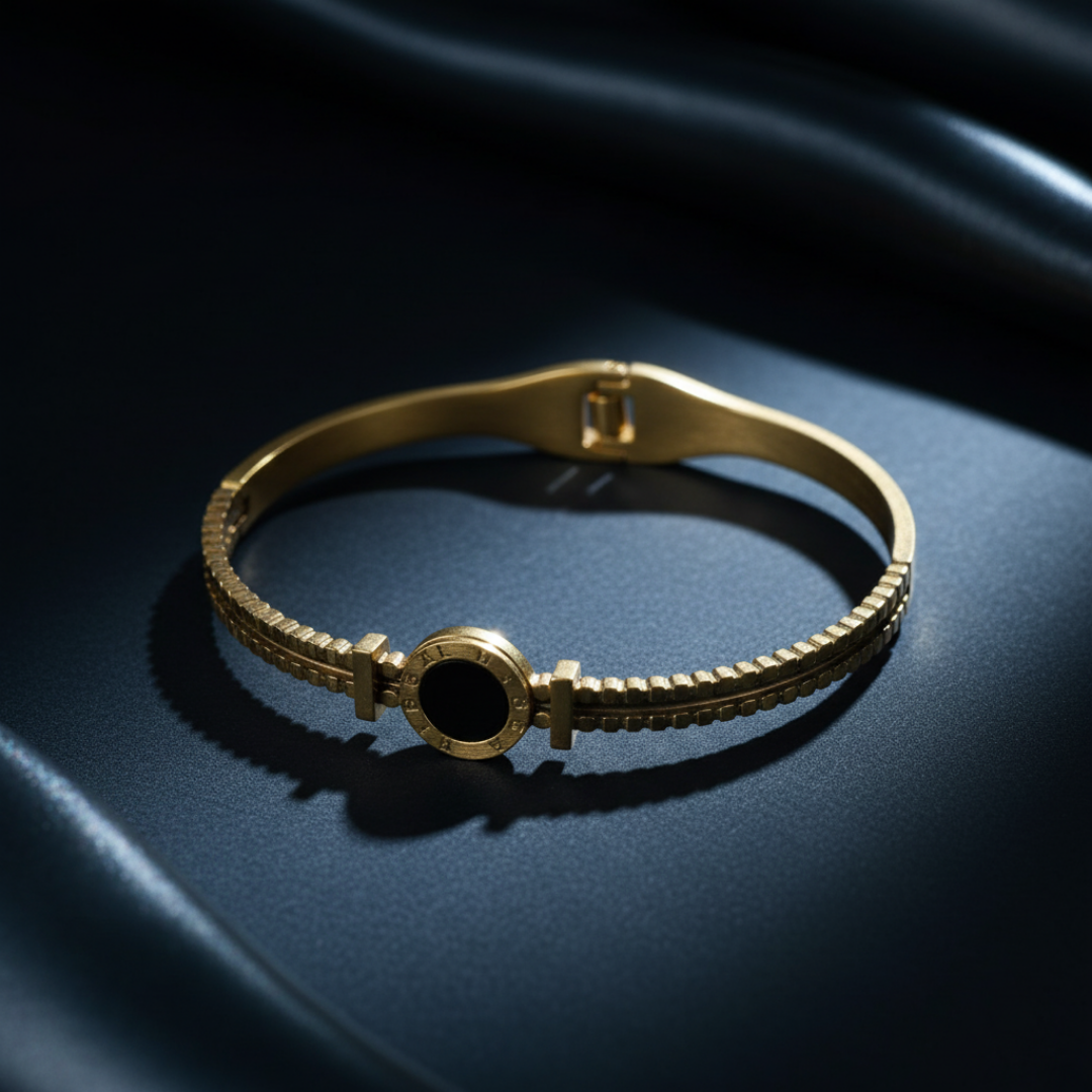 Noir Luxe Gold-Plated Bracelet