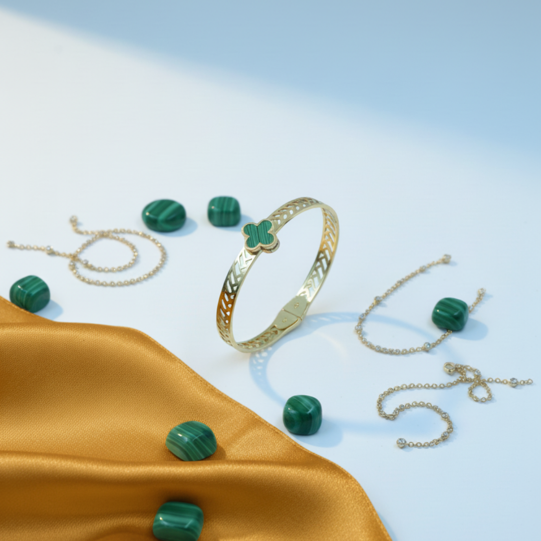 Gold Plated Green Clover Stone Bracelet