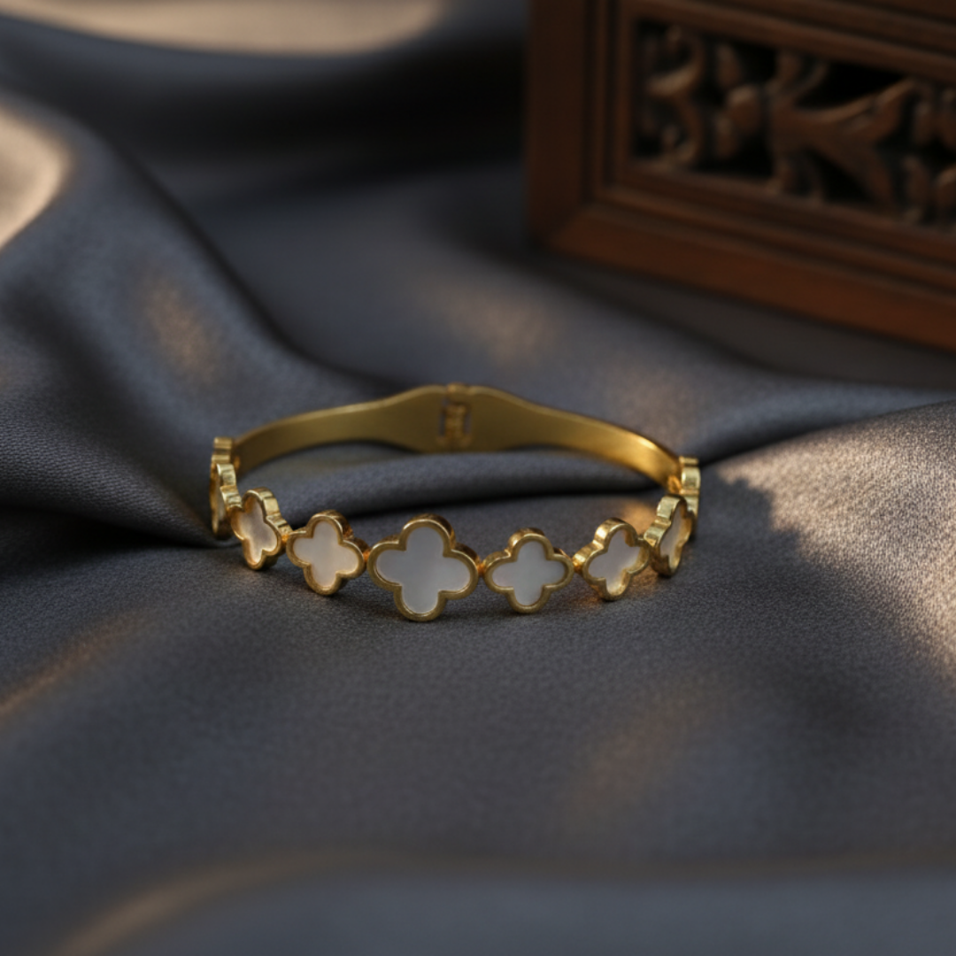 Gold Plated Clover Bracelet