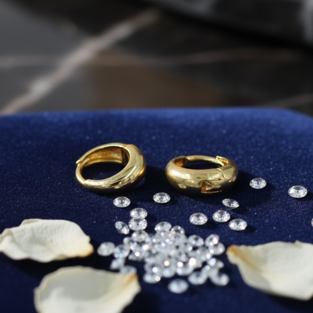 Minimalist Chunky Gold-Toned Huggie Hoop Earrings